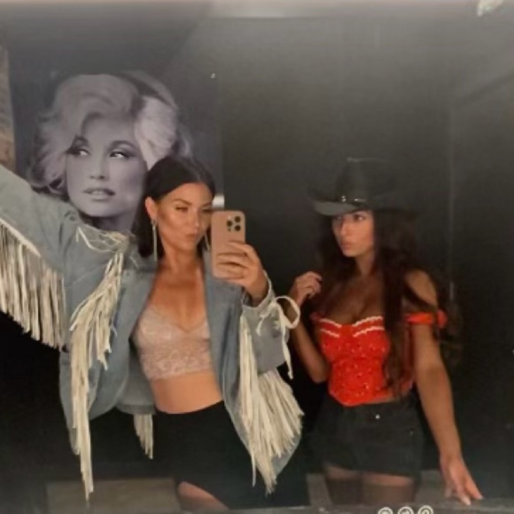 Meet your Posher, Sheba zion